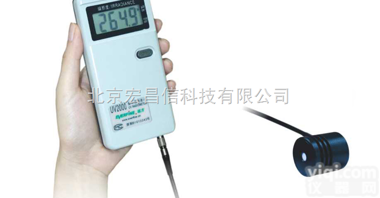 <em>YF2006</em><em>袖珍型</em><em>照度计</em>