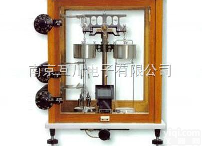 TG31D  <em>精密</em><em>标准天平</em>