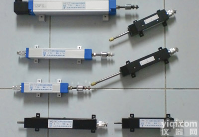WDL系列  拉<em>杆式</em>直线<em>位移传感器</em>