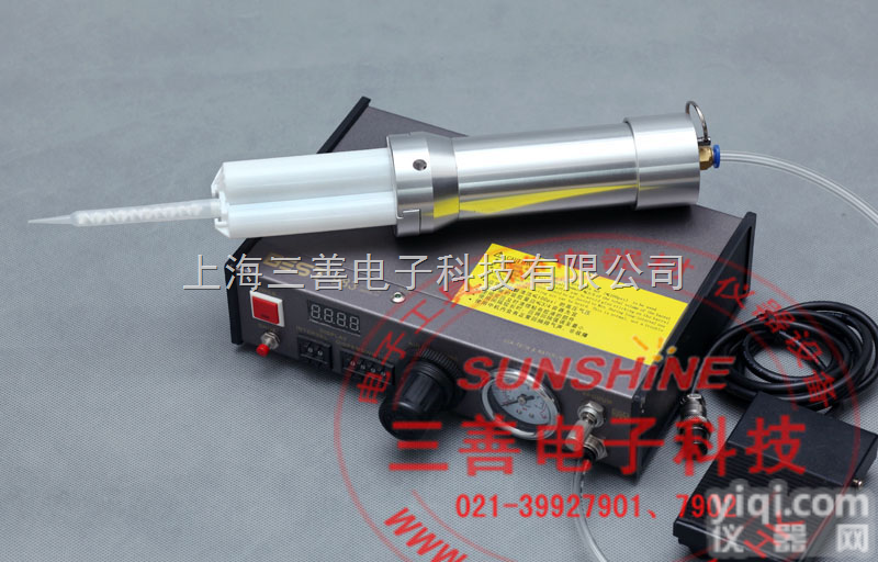 <em>双组份AB胶点胶机</em>