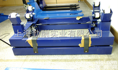 SCS  <em>钢瓶</em>氨气<em>称重</em>，标准<em>钢瓶</em>秤装<em>称重</em>专业<em>称重</em>器具