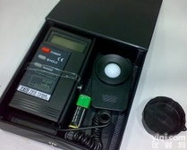 台湾泰仕TES-1332A  数字式<em>照度计</em> 光照度<em>测试仪</em>