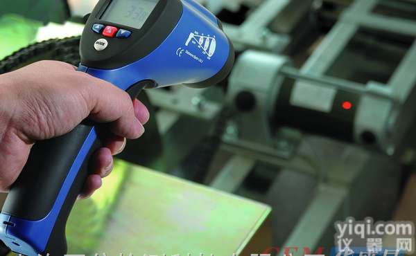 CEM<em>华盛</em>昌DT-8818H  红外<em>测温仪</em> <em>专业型</em>温度仪