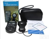 DT-1300  照度仪 CEM华<em>盛昌</em>灯光照度<em>测试仪</em>