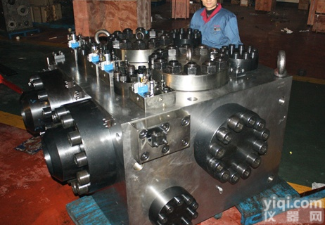 YN32-100FBCV  山东<em>泰丰</em>100吨四柱液压机<em>液压系统</em>