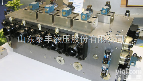 QT12Y  山东泰丰<em>液压</em> QT12Y<em>系列</em>剪板机<em>液压</em>系统