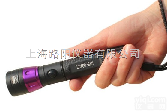 LUYOR-365  美国路阳LUYOR-365-UV LED<em>手电</em><em>筒式</em><em>紫外线</em><em>探伤</em>灯