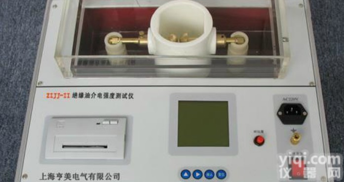 <em>JJC-II微电脑绝缘油介电强度测试仪</em>