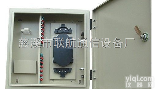 72芯<em>光纤</em>分纤箱  <em>冷轧板</em>72芯<em>光纤</em>分纤箱壁挂式 挂杆式 长期供应
