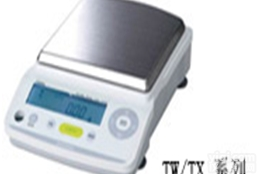 日本<em>岛津</em><em>TX223L</em>电子<em>精密天平</em>