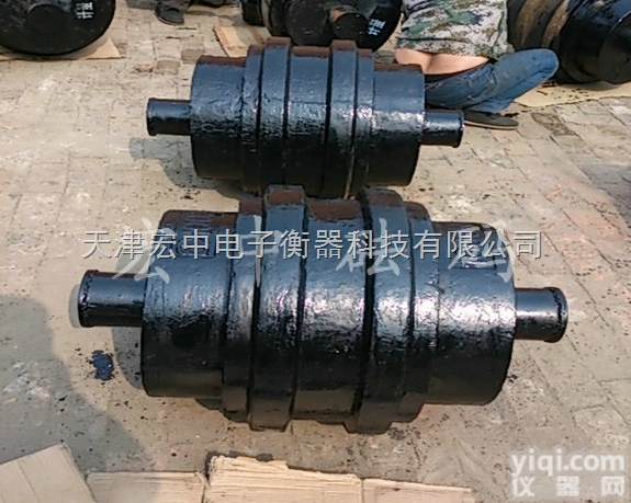 M1  <em>盘山</em>县计量监督局（1吨2吨铸铁<em>砝码</em>）1000kg圆形<em>砝码</em>特价