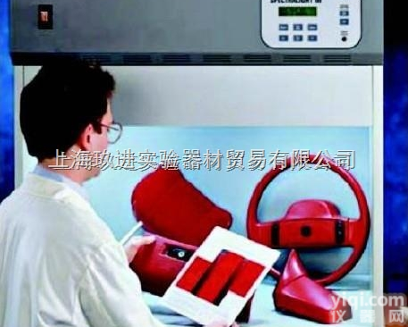 <em>SpectraLight</em> III  <em>SpectraLight</em> III标准多光源灯箱