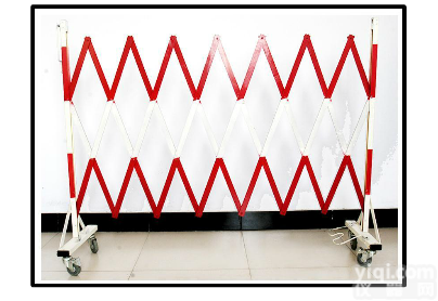 WL  道路施工<em>安全</em>防护<em>围栏</em>网 电力设施保护<em>安全</em><em>围栏</em>网 <em>安全</em><em>围栏</em>网厂家