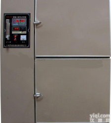 <em>CCB-70型  混凝土碳化试验箱</em>