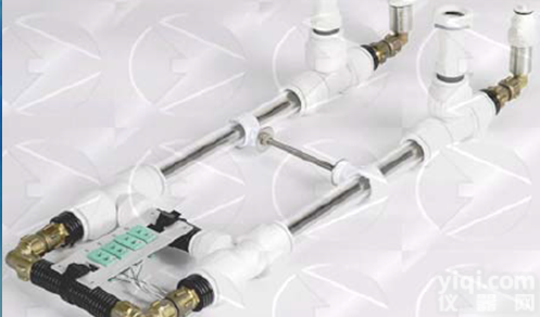 <em>套管换热器</em>