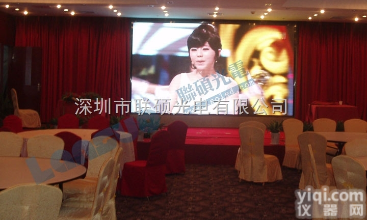 目前Z新室内P3<em>全彩</em>led显示屏深圳厂家Z<em>低价格</em>