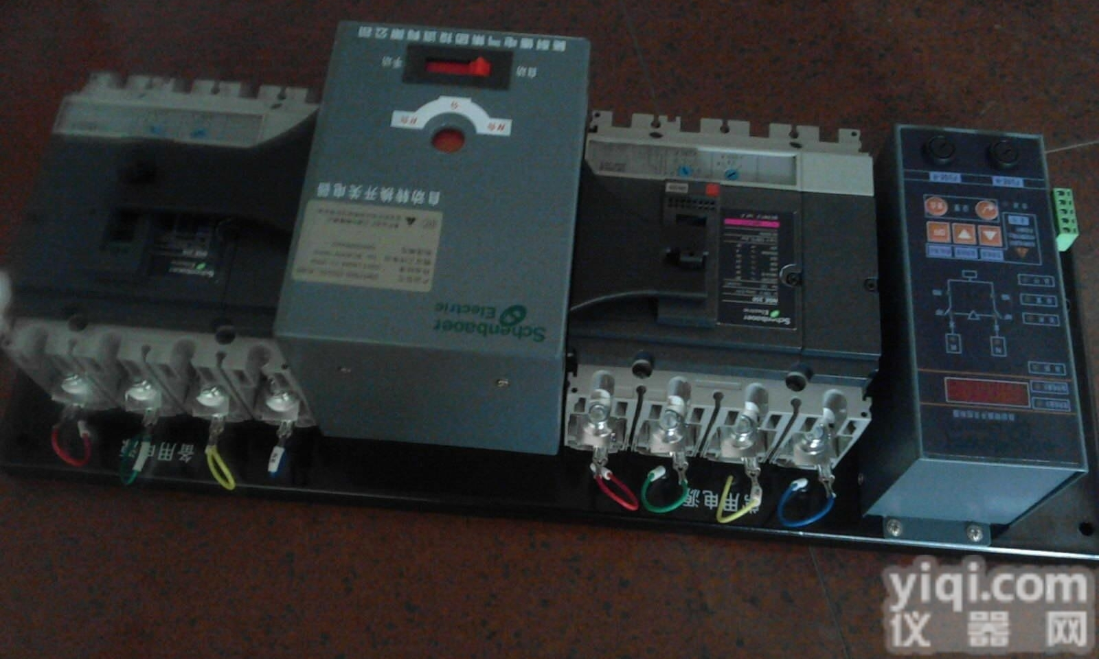 <em>WATSNB</em>-<em>100</em>/3P  施耐德双电源