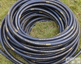 372  PARKER<em>派克</em><em>软管</em>厂家批发 <em>派克</em>4SP三层钢丝编织<em>软管</em> <em>派克</em>中<em>高压</em>紧...