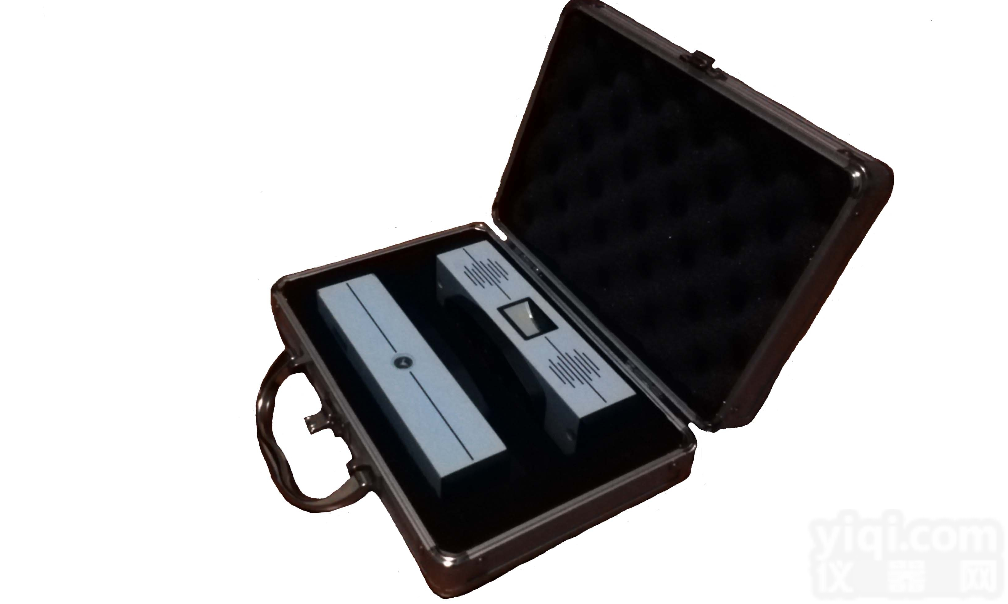 E03  <em>皮带轮</em>对中仪！<em>皮带轮</em>对心仪！<em>激光</em><em>皮带轮</em>对中仪