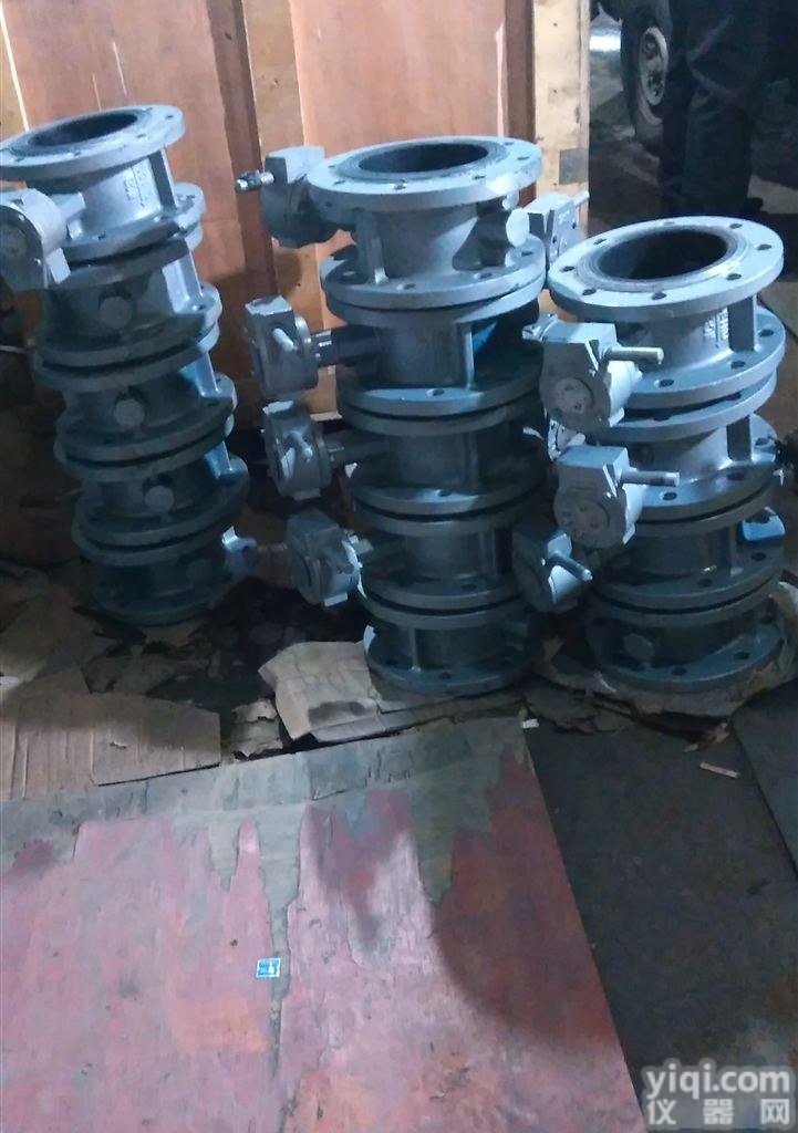 D341X-16C  <em>铸钢</em>软密封<em>法兰</em><em>蝶阀</em>