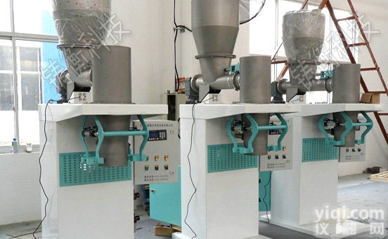 <em>半自动</em>颗粒<em>包装机</em>  <em>半自动</em>颗粒<em>包装机</em>多少钱