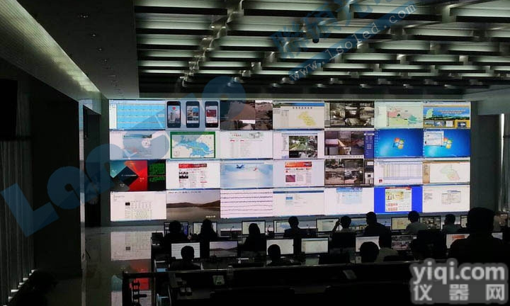 吉安火车站P5<em>全彩</em>led显示屏 高清led广告<em>电视屏</em>价格