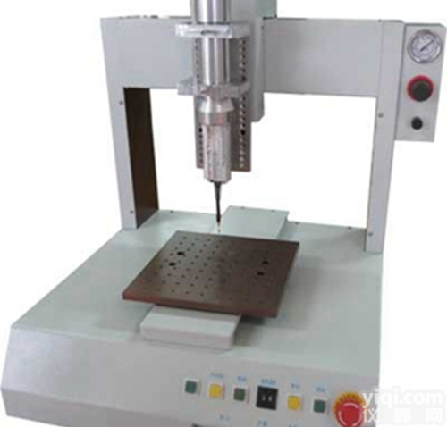 ARW-401  <em>苏州</em>厂家全自动三<em>轴式</em>全自动<em>点胶机</em>