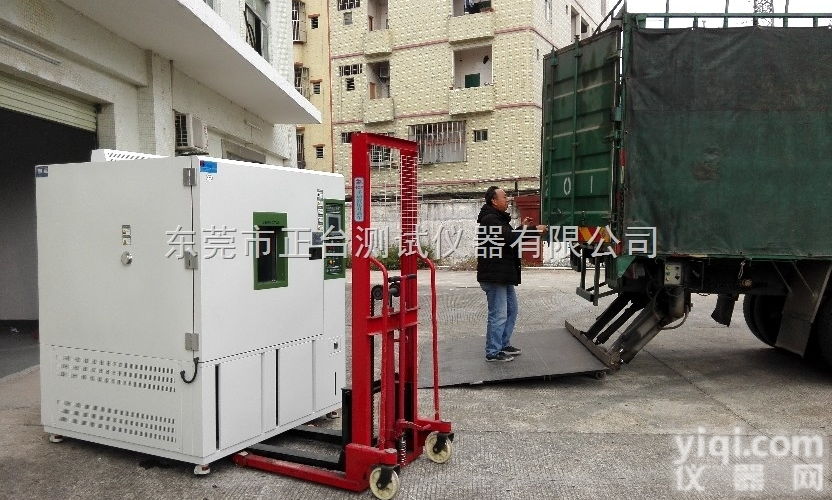 汽车<em>内饰件</em>甲醛释<em>放量</em>检测舱