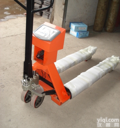 hz  <em>铁路运输</em>3T叉车秤3T液压叉车秤天津厂家