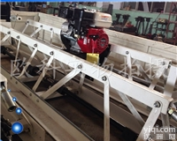 齐全  高速路面<em>振动</em>梁<em>压实</em>提浆 可起拱框架式混凝土摊铺整平机