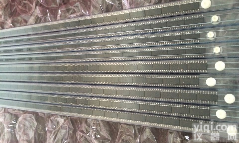 TPIC6C595DR  TPIC6C595DR 8 位<em>移位</em><em>寄存器</em>进口原装现货热卖！