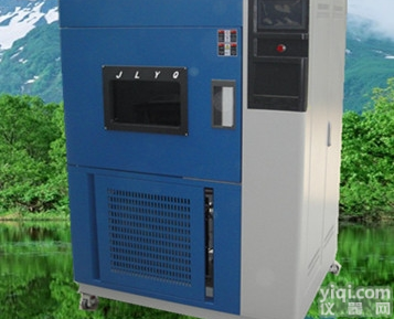 SN-500  <em>风冷</em>式<em>灯管</em><em>氙灯</em>老化试验箱