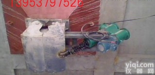 DEZ  DEZ:<em>电液</em>动<em>鄂式</em>闸门  进口料口尺寸 <em>电液</em>推杆驱动