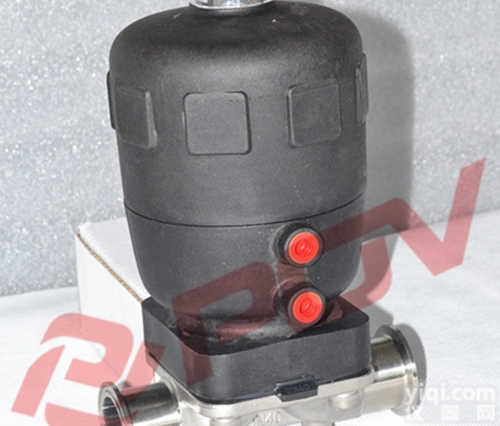 G681J  <em>卡箍式</em>气动<em>隔膜阀</em>