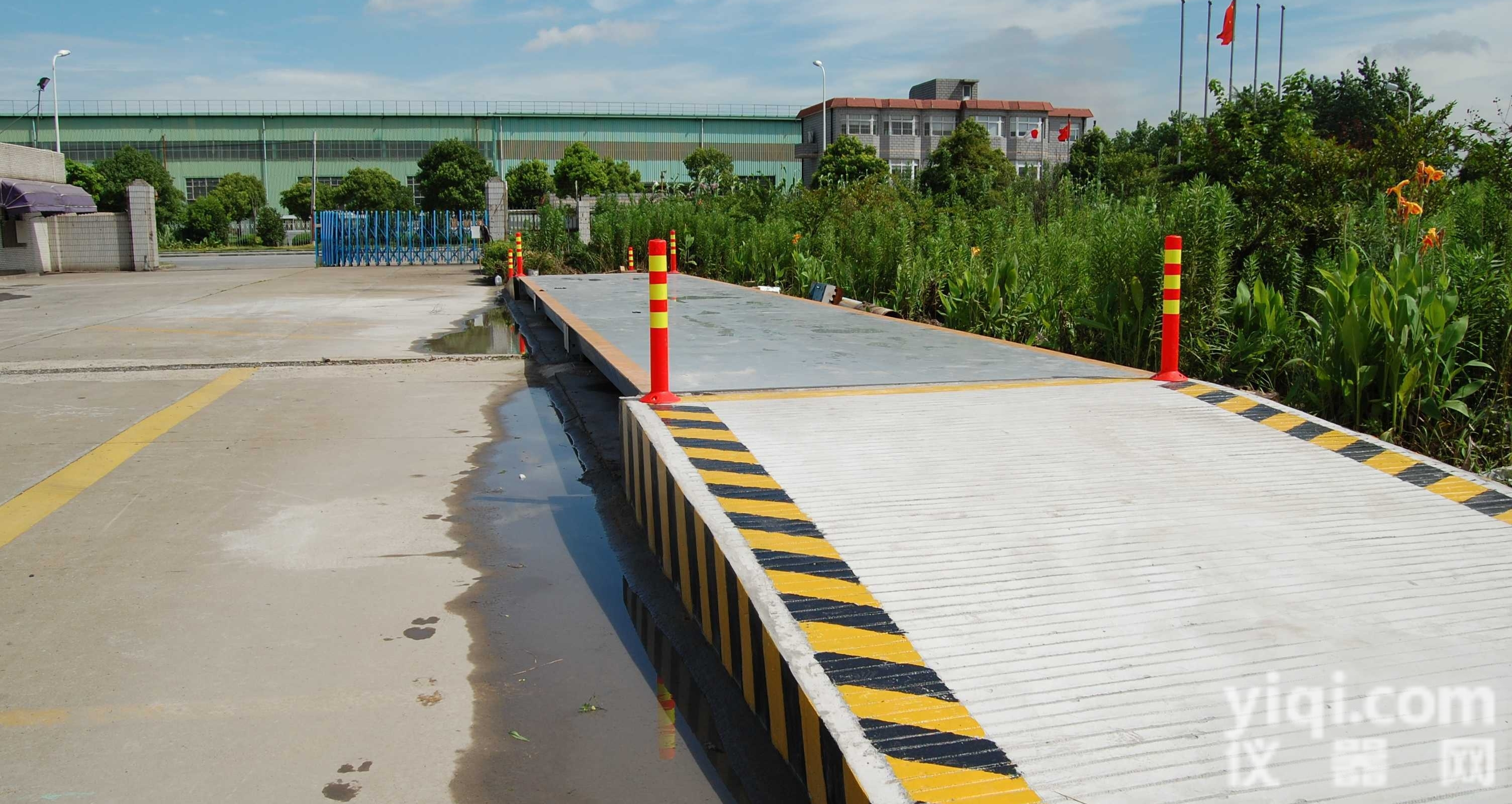 <em>江阴</em>市<em>地磅</em>秤厂家   <em>江阴</em>100吨<em>地磅</em>厂