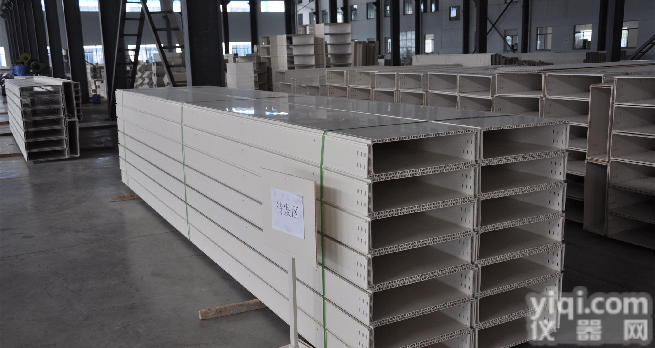 XQJ-C-03A  XQJ-C-03A镀锌电缆<em>桥架</em><em>水平</em><em>三通</em>