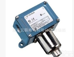 <em>紧凑型</em>的压力开关  UE J6 <em>系列</em>（<em>紧凑型</em>的压力开关）