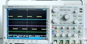 回收二手<em>示波器</em><em>Tektronix</em><em>泰克</em>TDS5032B<em>示波器</em>