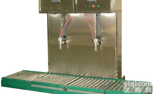 YLJ-A  <em>双头</em>柜式大包装<em>灌装机</em>