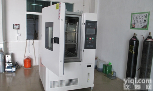 大容量<em>恒温恒湿</em><em>试验箱</em> <em>高精</em>度<em>恒温恒湿</em><em>试验箱</em>