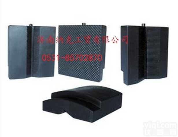 WE-300  济南<em>直销</em>螺纹钢<em>钳口</em> 液压万能试验机<em>钳口</em> <em>夹具</em>