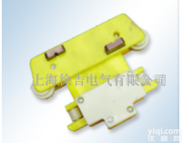 <em>JD4-16/40  上海高低脚白双盖板双孔集电器</em>厂家