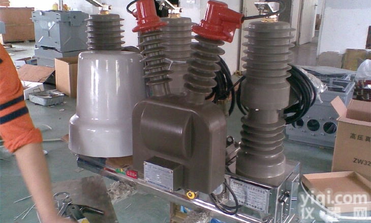 10KV用户智能<em>分界</em>真空<em>断路器</em> 西安zw32-12F<em>看门</em>狗控制器