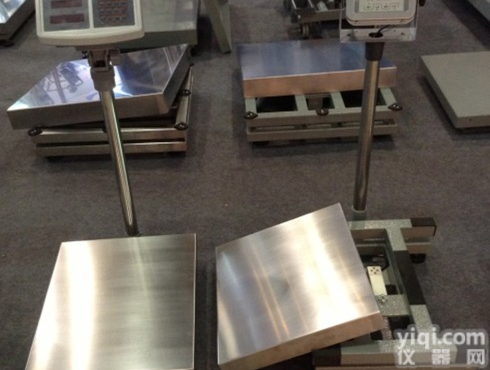 花纹板台面电子<em>台秤</em> 200Kg计重<em>精确度</em>高 304工业专用<em>台秤</em>