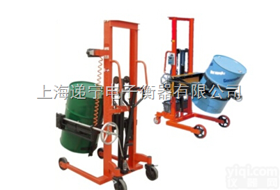 特价供应步行式电动<em>油桶</em>秤 电子秤<em>油桶</em>车厂家<em>直销</em>尺寸可定做 上海倒桶秤价...