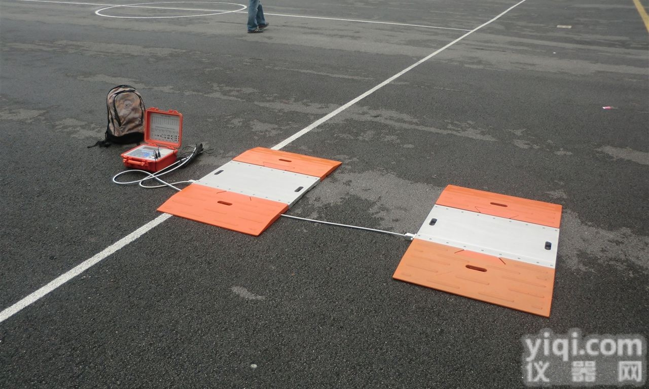 SCS  四块板静态<em>称重</em><em>地磅</em>便携式<em>汽车衡</em>四块板<em>汽车衡</em>价格