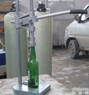 GH/YXYG-50  北京<em>多功能</em><em>铁盖</em><em>压盖</em>机