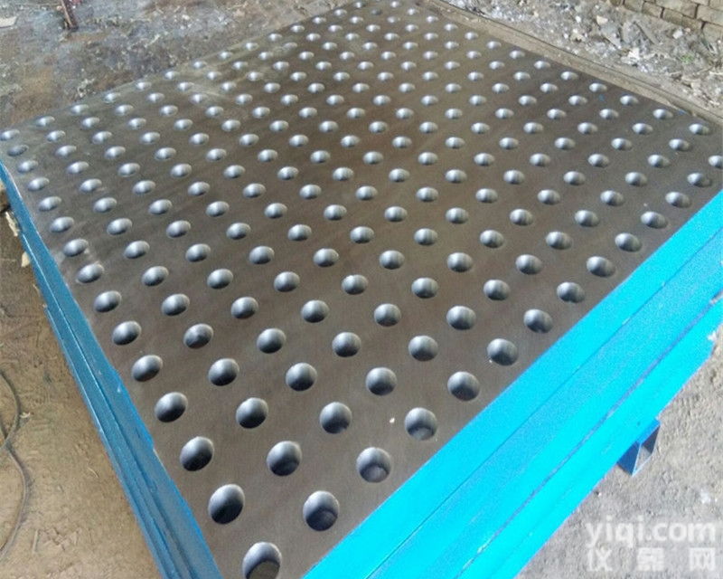 GB/T7949-1999  生产加工划线铸铁平台 球墨<em>铸件</em>小<em>铸件</em>翻砂<em>铸件</em>