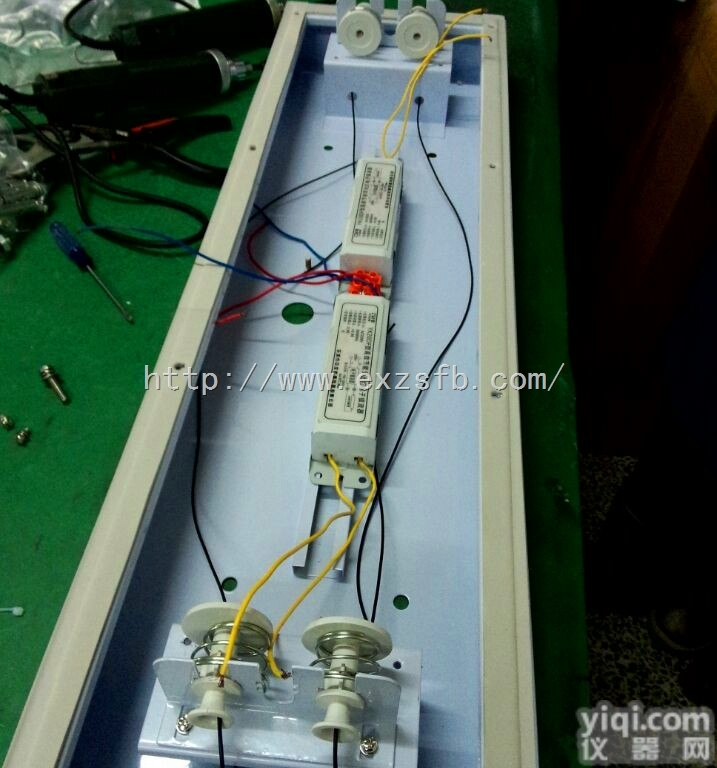 BHY-2*20J  <em>防爆</em><em>洁净</em><em>荧光灯</em>净化车间专用日光灯单脚<em>洁净</em><em>荧光灯</em>环保<em>防爆</em>支架灯BHY-2...