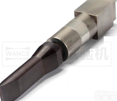 <em>冲击传感器</em>